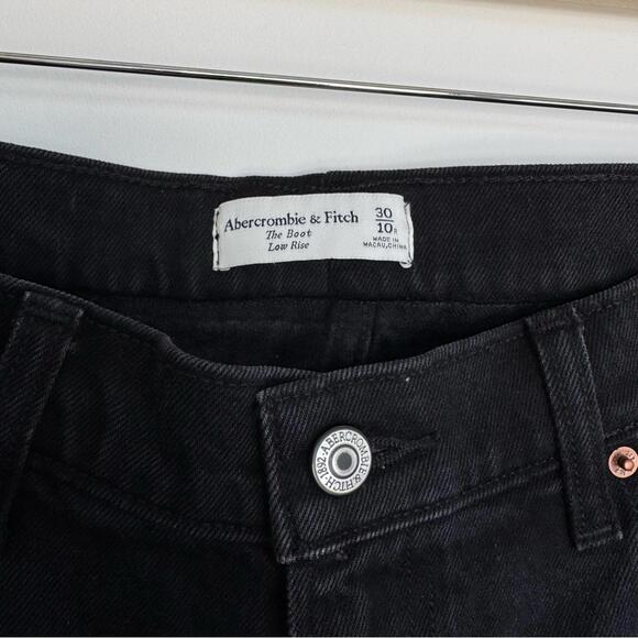 Abercrombie & Fitch Low Rise Boot Cut Jean - Picture 5 of 9